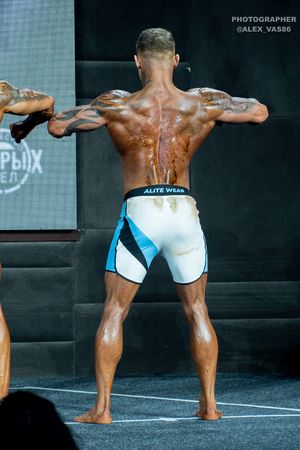 MEN'S PHYSIQUE новички